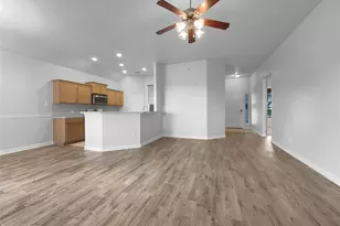 3416 Silvercrest Dr, Texas City, TX 77591 - Photo 7