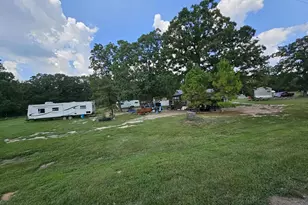 301 An County Road 1370, Palestine, TX 75801 - Photo 17