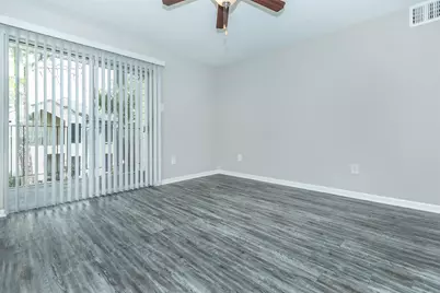 1111 W Main Street #2203, League City, TX 77573 - Photo 43