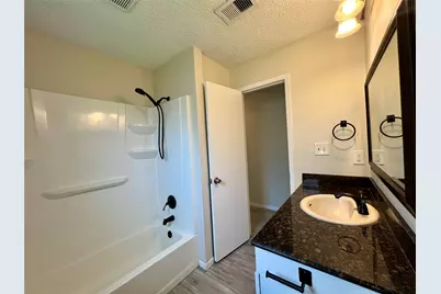 11842 S Fairhollow Lane, Houston, TX 77043 - Photo 15