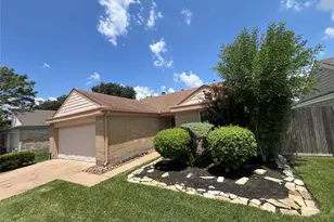 11842 S Fairhollow Ln, Houston, TX 77043 - Photo 17