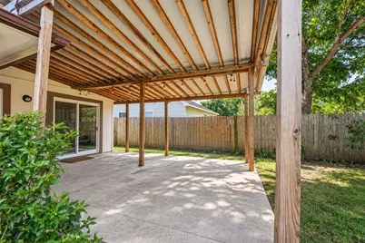 10453 Aldine Westfield Road, Houston, TX 77093 - Photo 15