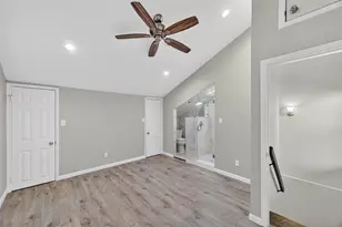 9803 Club Creek Dr, Houston, TX 77036 - Photo 23