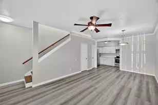 9803 Club Creek Dr, Houston, TX 77036 - Photo 5