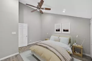 9803 Club Creek Dr, Houston, TX 77036 - Photo 21