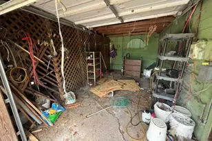 1513 County Rd 210, Angleton, TX 77515 - Photo 7