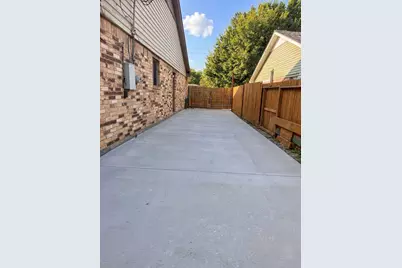 2203 S Houston Road, Pasadena, TX 77502 - Photo 15