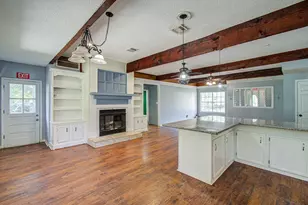 20593 Hwy 105, Cleveland, TX 77328 - Photo 15