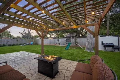 606 Kyle Street, Sugar Land, TX 77478 - Photo 31