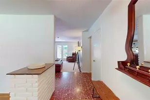 4826 Waynesboro Dr, Houston, TX 77035 - Photo 29