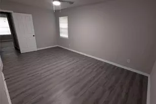 10922 Lockgate Ln, Houston, TX 77048 - Photo 13