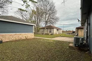 1710 N Avenue H, Freeport, TX 77541 - Photo 15