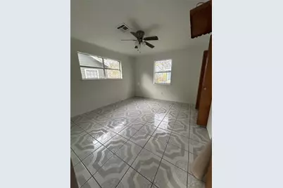 1710 N Avenue H, Freeport, TX 77541 - Photo 9