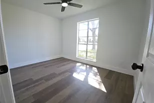 815 Merribrook Ln, Friendswood, TX 77546 - Photo 17