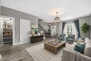 830 Threadneedle St, Houston, TX 77079 - Photo 3