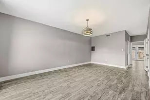 830 Threadneedle St, Houston, TX 77079 - Photo 13