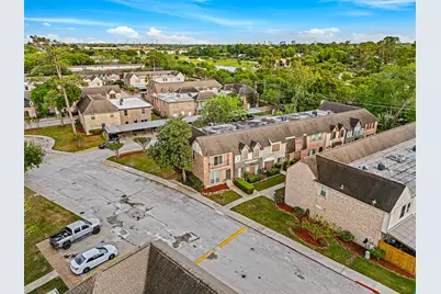 830 Threadneedle Street #240, Houston, TX 77079 - Photo 1