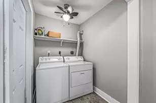 830 Threadneedle St, Houston, TX 77079 - Photo 23