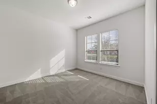 18935 Wild Thornberry Dr, Tomball, TX 77377 - Photo 5