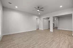 3207 Bushy Hawthorne Dr, Conroe, TX 77301 - Photo 11