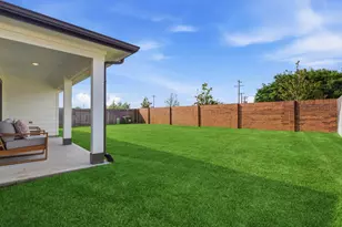 1699 Zander Ct, Alvin, TX 77511 - Photo 21