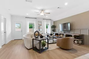 1699 Zander Ct, Alvin, TX 77511 - Photo 7