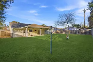 2403 Ansbury Dr, Houston, TX 77018 - Photo 39