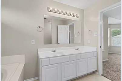 18495 Sunrise Pines Drive, Montgomery, TX 77316 - Photo 17
