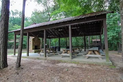 10-27-23 Lonestar Road, Huntsville, TX 77340 - Photo 13