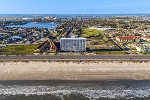 7310 Seawall Blvd, Galveston, TX 77551 - Photo 39