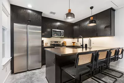 410 E 33 Rd St, Houston, TX 77018 - Photo 33