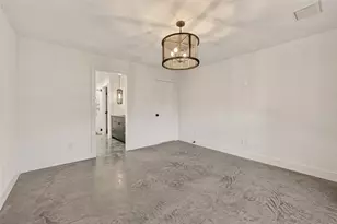 410 E 33rd St, Houston, TX 77018 - Photo 17