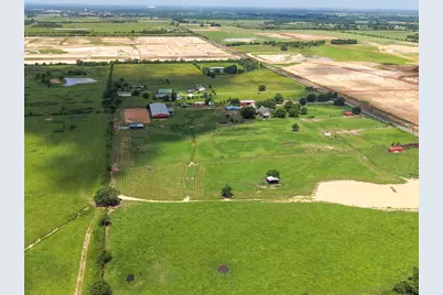 33737 Cameron Road, Waller, TX 77484 - Photo 5