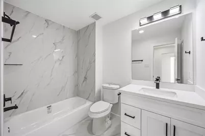 6610 Ezzard Charles Lane #A/B, Houston, TX 77091 - Photo 33