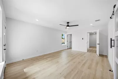 6610 Ezzard Charles Lane #A/B, Houston, TX 77091 - Photo 19