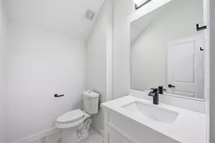 6610 Ezzard Charles Ln, Houston, TX 77091 - Photo 7