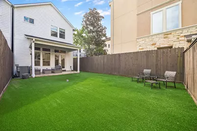 415 Reinerman Street #A, Houston, TX 77007 - Photo 11