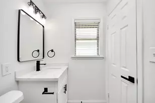 9610 Westview Dr, Houston, TX 77055 - Photo 15