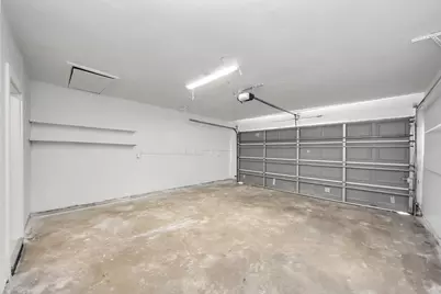 9610 Westview Drive, Houston, TX 77055 - Photo 33