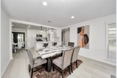 9610 Westview Drive, Houston, TX 77055 - Photo 5