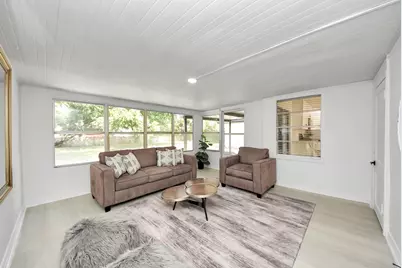 9610 Westview Drive, Houston, TX 77055 - Photo 25