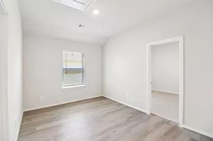 16241 Parish Pointe Ct, Conroe, TX 77302 - Photo 19