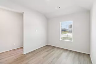 16241 Parish Pointe Ct, Conroe, TX 77302 - Photo 17