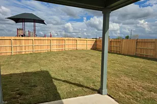 31227 Cass River Ln, Waller, TX 77484 - Photo 7