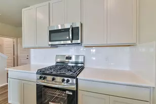 31227 Cass River Ln, Waller, TX 77484 - Photo 11