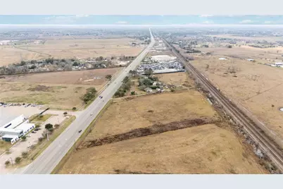 4140 E Highway 6, Alvin, TX 77511 - Photo 11