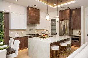 619 Winding Oaks, Stafford, TX 77477 - Photo 17