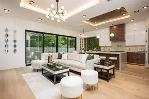 619 Winding Oaks, Stafford, TX 77477 - Photo 7