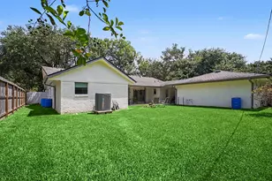 5603 Grape St, Houston, TX 77096 - Photo 43