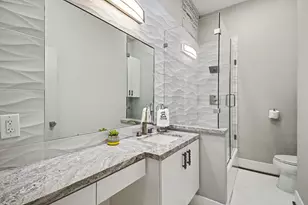 5603 Grape St, Houston, TX 77096 - Photo 35